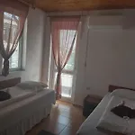 Къща за гости Guest Grudovi Обзор