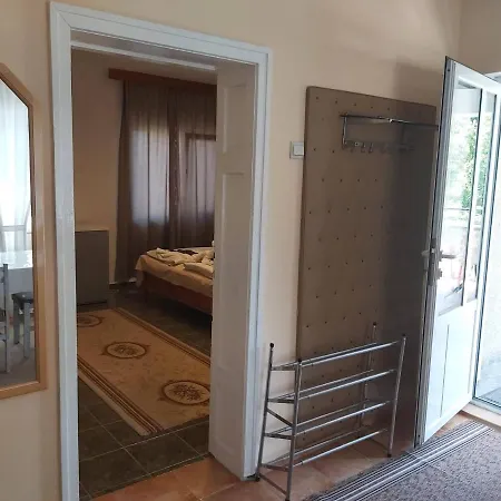 Affittacamere Guest Grudovi 2*