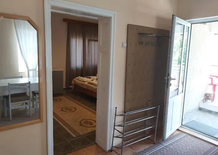 Affittacamere Guest Grudovi 2*