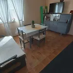 Guest Grudovi 2*