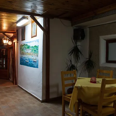 Guest house Guest Grudovi 2*